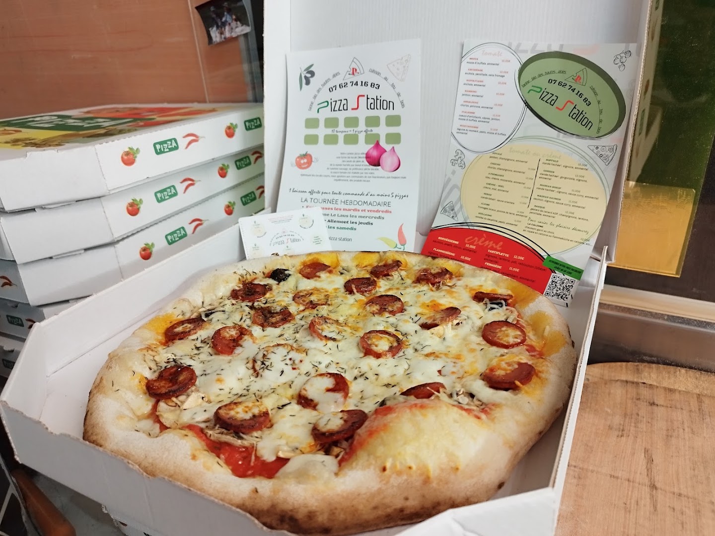 Pizza Station ( prends les commandes téléphone toute la journée) · Photos 2